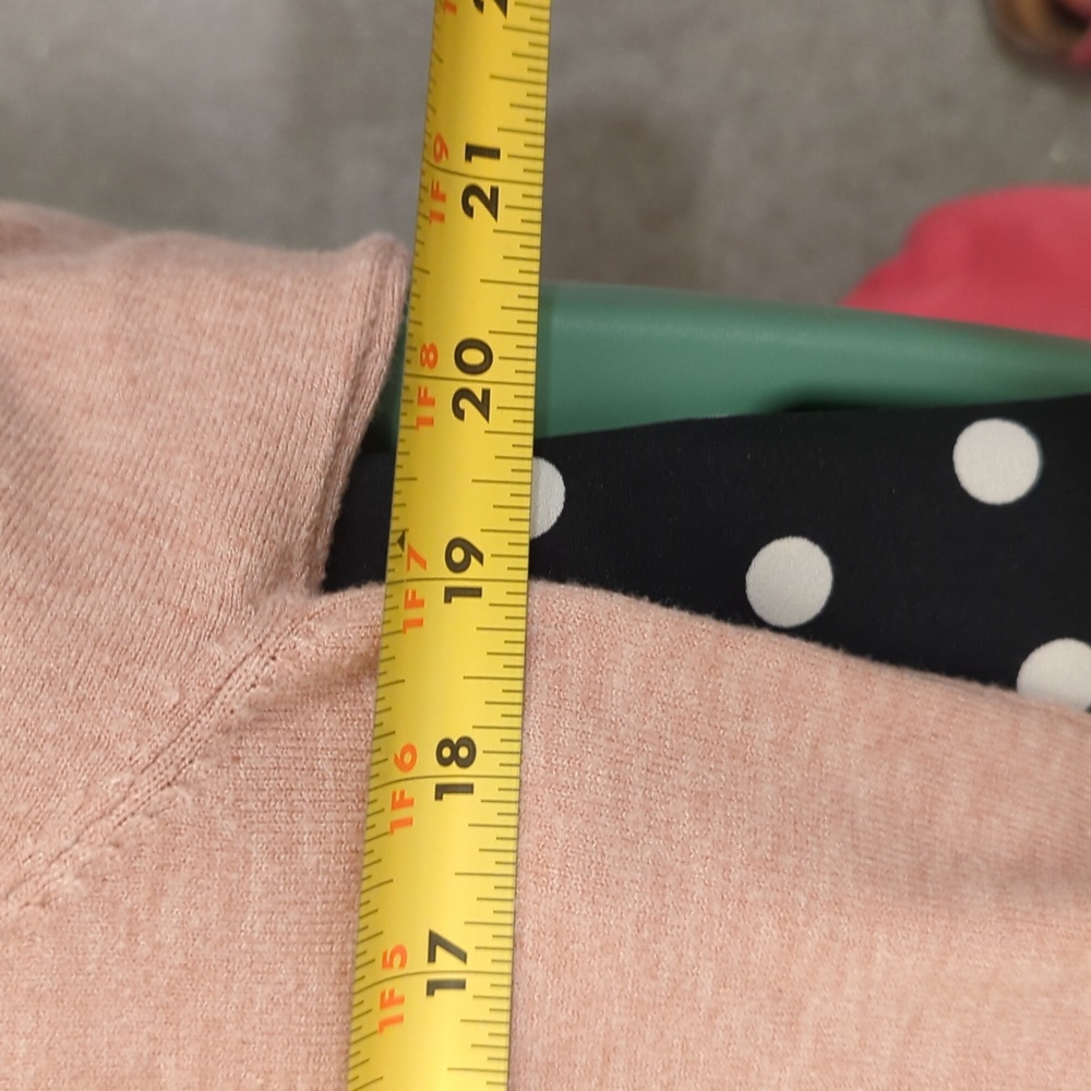 Pink Sweater - Picture 7 of 7